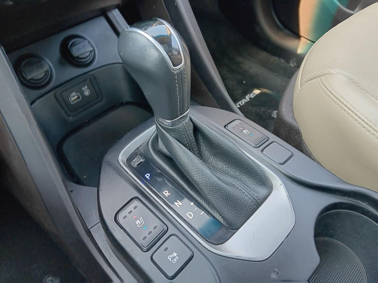 2018 Hyundai Santa Fe Sport Limited,AWD, Pano, Nav, Lthr, BU Cam, Htd Seats & - Photo #23