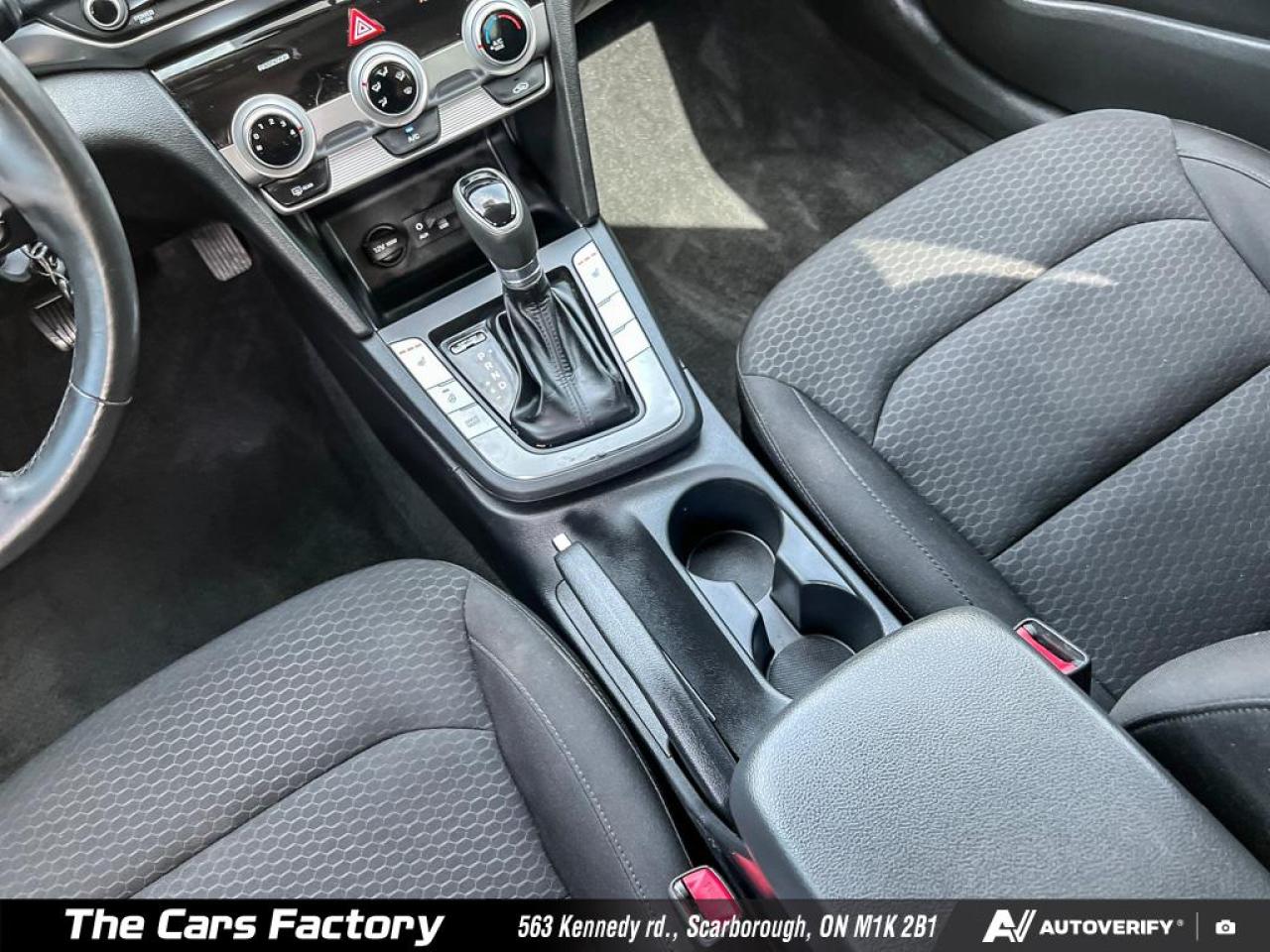 2020 Hyundai Elantra Preferred Apple Carplay / 1-Owner No Accident! - Photo #17