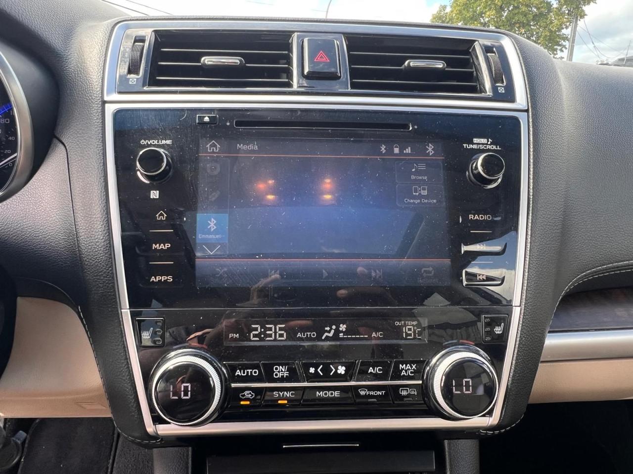 2019 Subaru Outback LIMITED - Photo #15