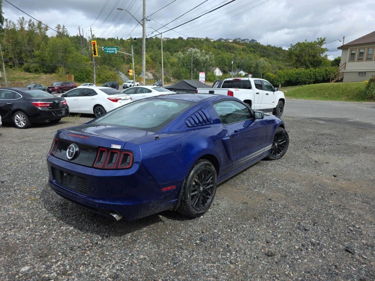 2014 Ford Mustang V6 Premium PREMIUM V6 Photo4