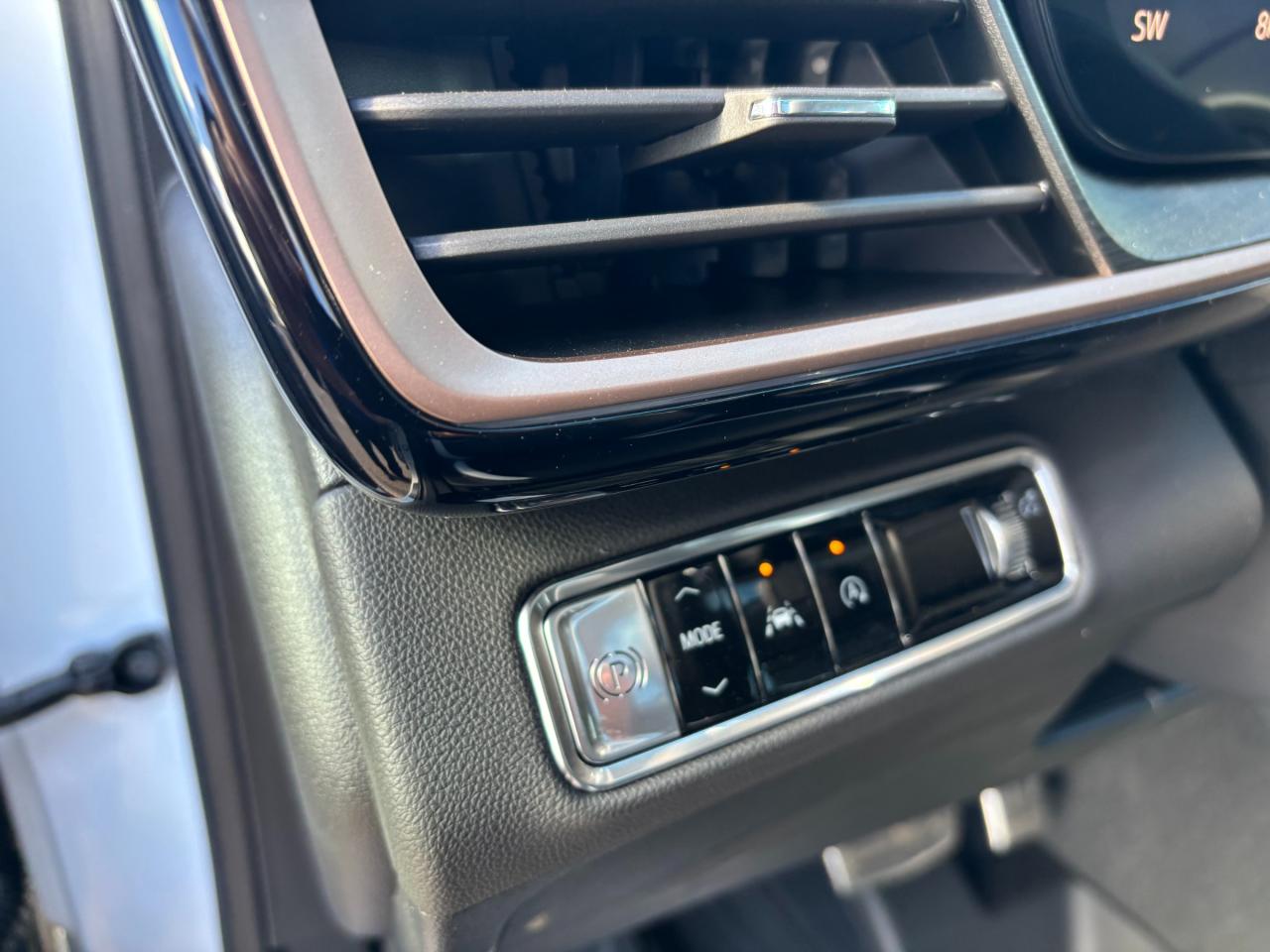 2025 Buick Envision Sport Touring 2025 Buick Envision ST AWD Photo