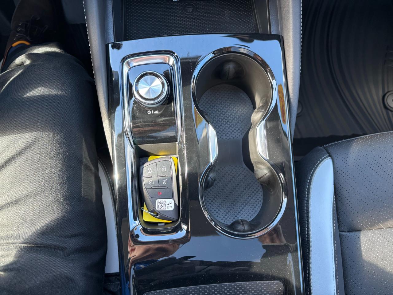 2025 Buick Envision Sport Touring 2025 Buick Envision ST AWD Photo