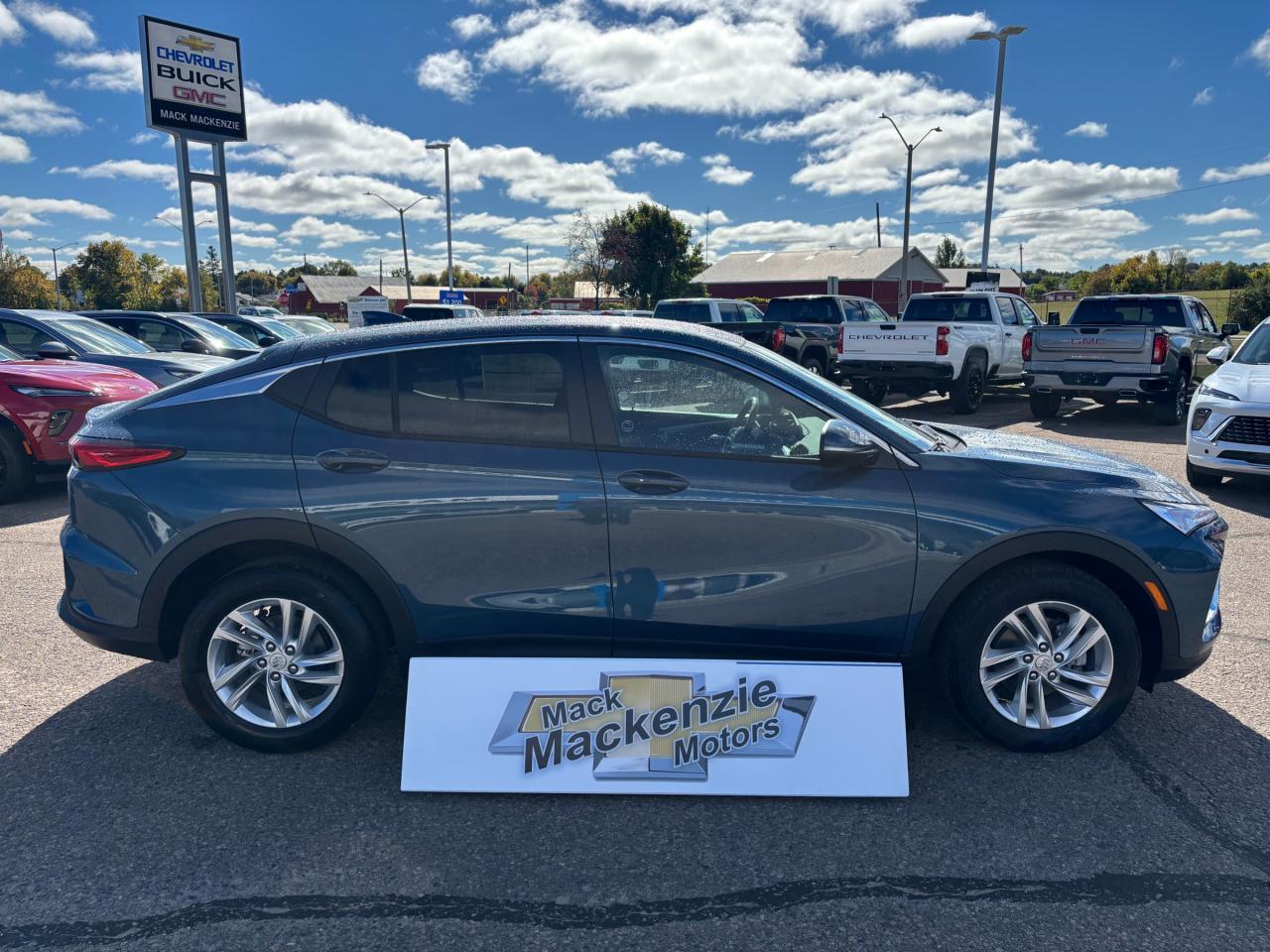 2025 Buick Envista 2025 Buick Envista Preferred FWD Photo