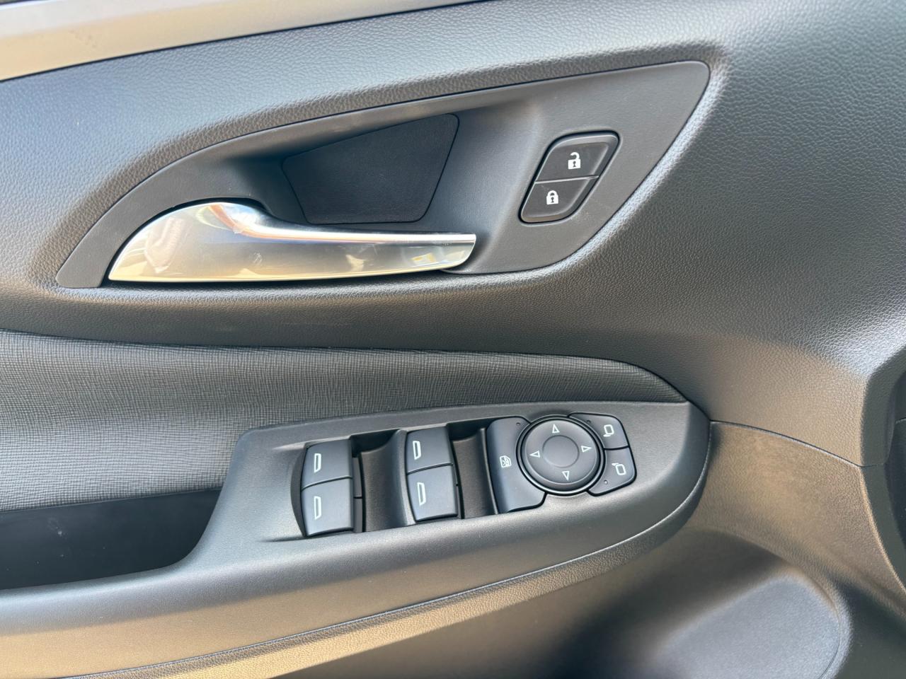 2025 Buick Envista 2025 Buick Envista Preferred FWD Photo