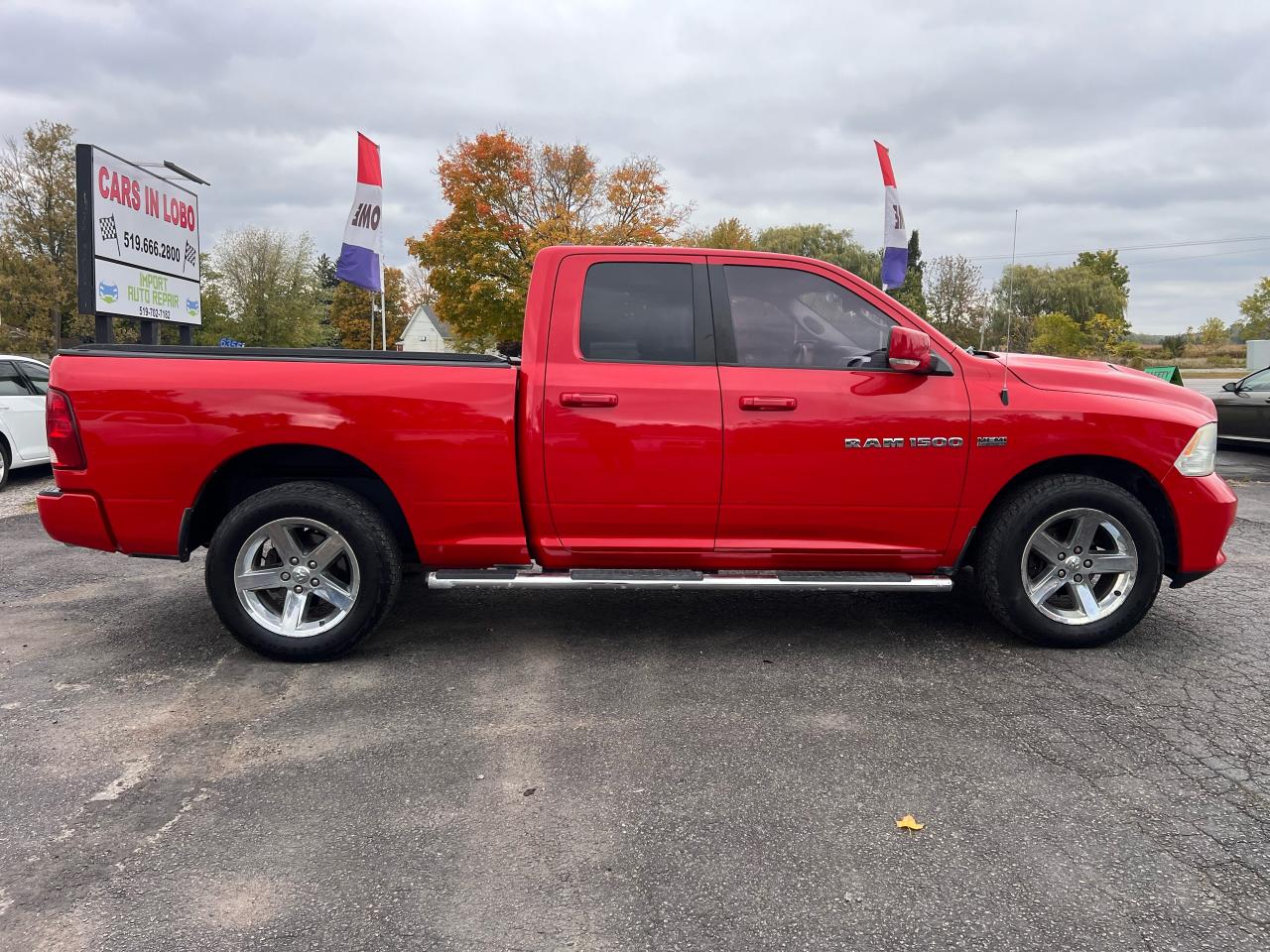 2011 RAM 1500 SPORT Photo36