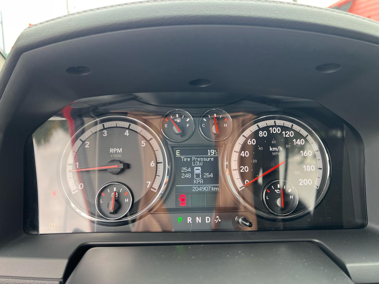 2011 RAM 1500 SPORT Photo27