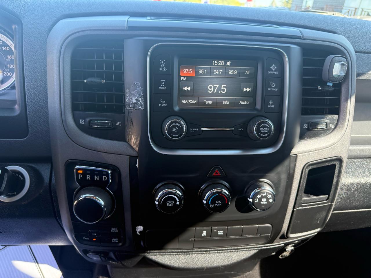 2018 RAM 1500 Express 4x4 V6 3.6L Photo