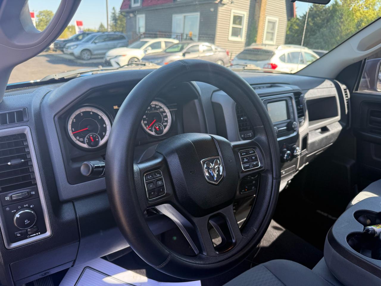 2018 RAM 1500 Express 4x4 V6 3.6L Photo