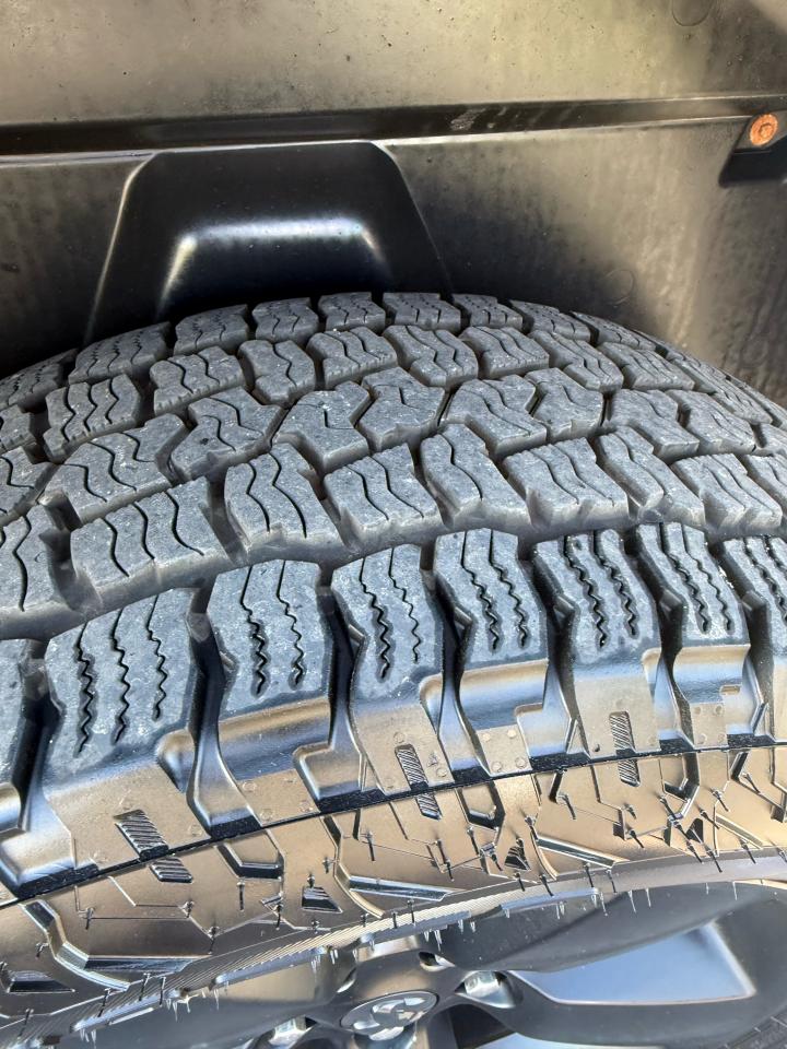 2018 RAM 1500 Express 4x4 V6 3.6L Photo