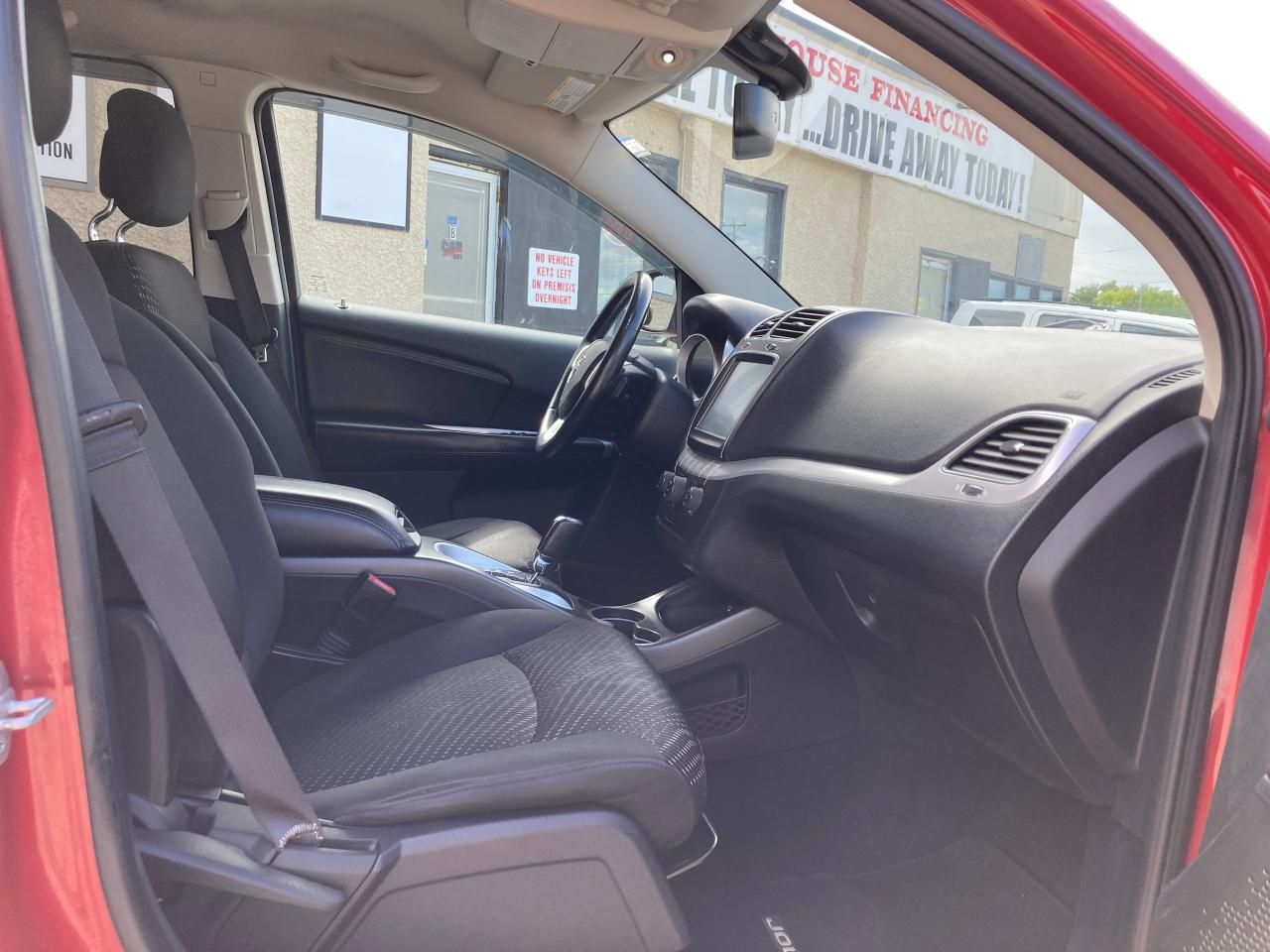 2015 Dodge Journey Limited - Photo #8