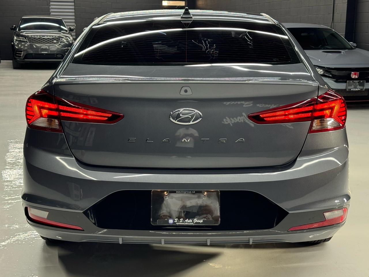 2020 Hyundai Elantra BACKUP|SUNROOF|LKA|BSM|FCW|CLEAN CARFAX| - Photo #4