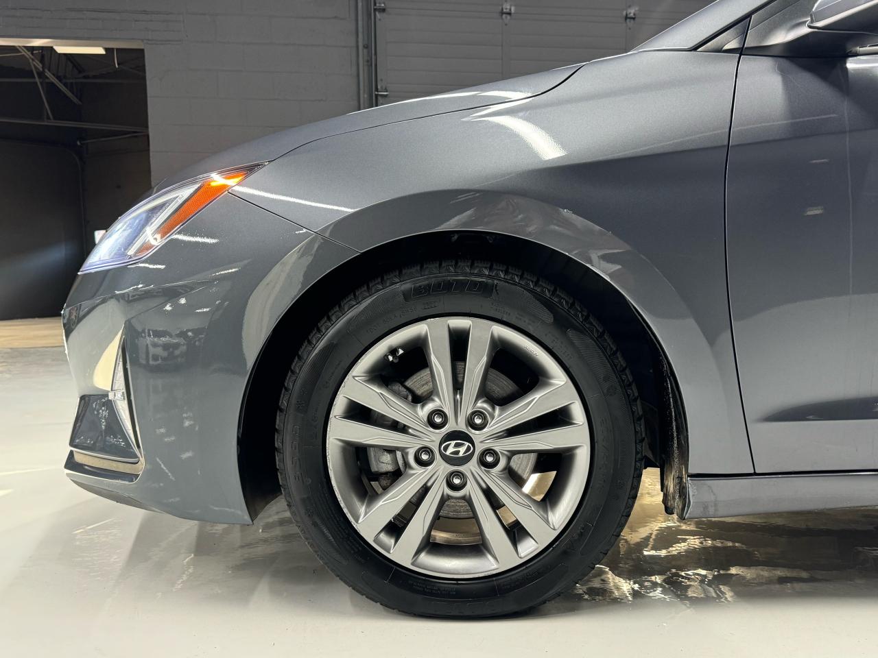 2020 Hyundai Elantra BACKUP|SUNROOF|LKA|BSM|FCW|CLEAN CARFAX| - Photo #27