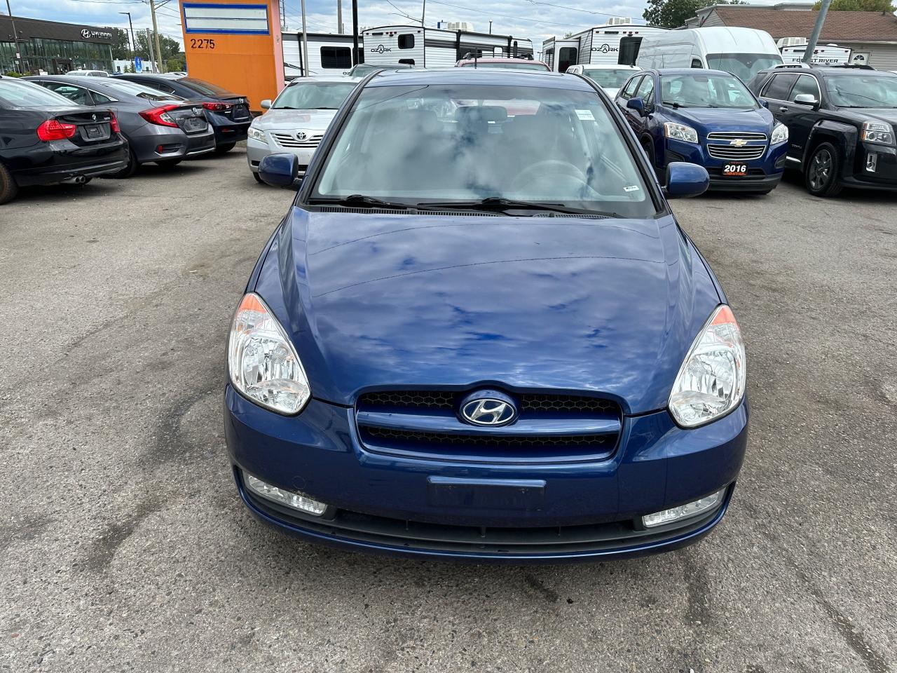 2011 Hyundai Accent L Sport, ALLOYS, AUTO, ONLY 39,000KMS, HATCH, CERT - Photo #8