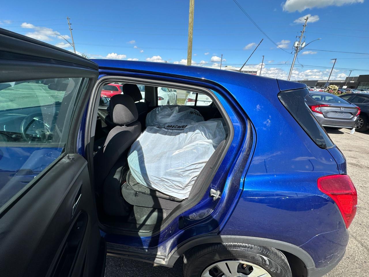 2016 Chevrolet Trax MANUAL, LS, ONLY 113KMS, ONE OWNER, NO ACCIDENTS - Photo #16