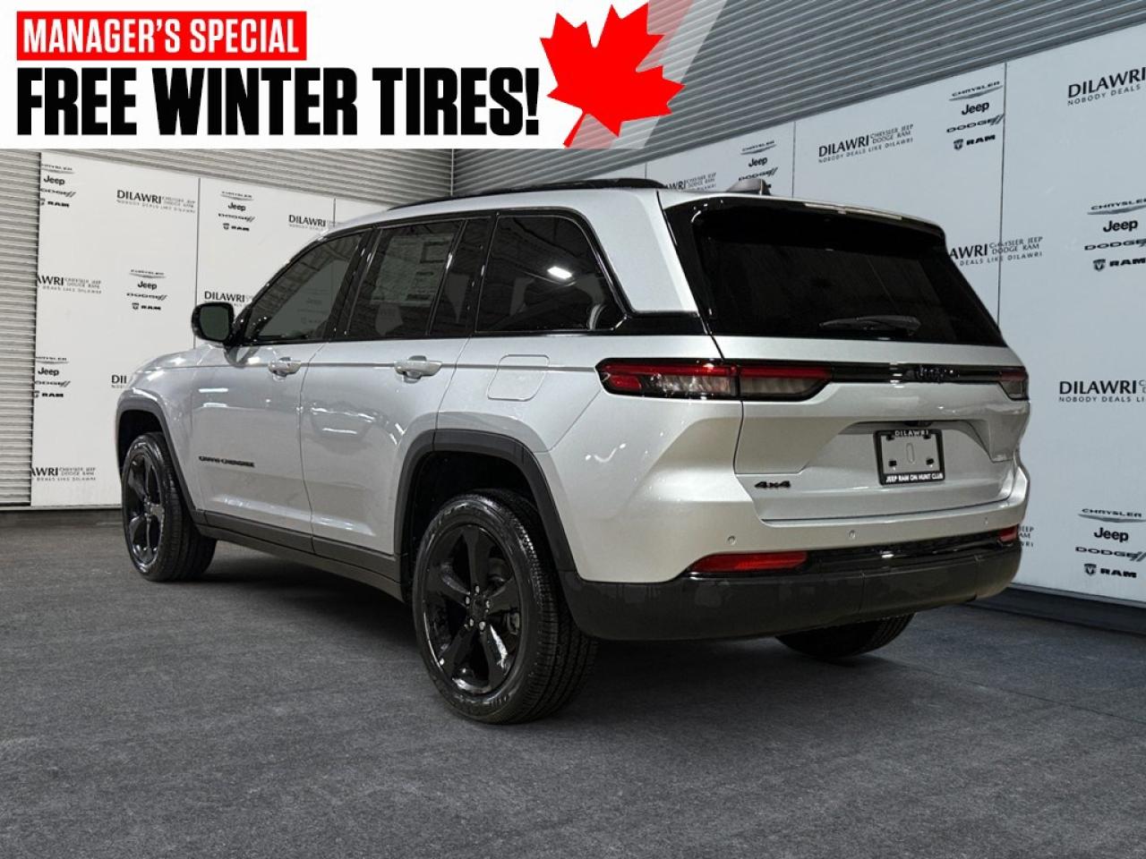 2024 Jeep Grand Cherokee LAREDO 4x4 Photo