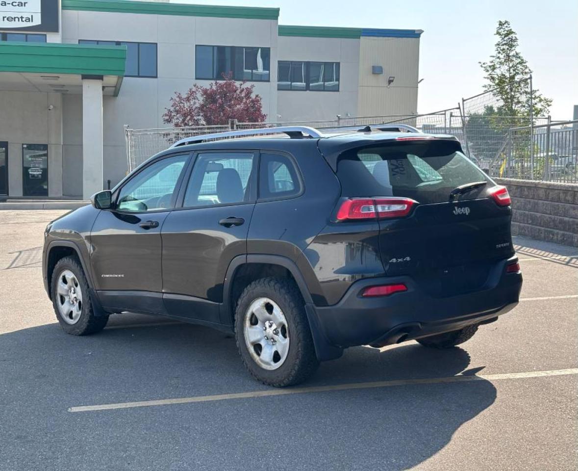 2014 Jeep Cherokee Sport | DEMO SPECIAL Photo2