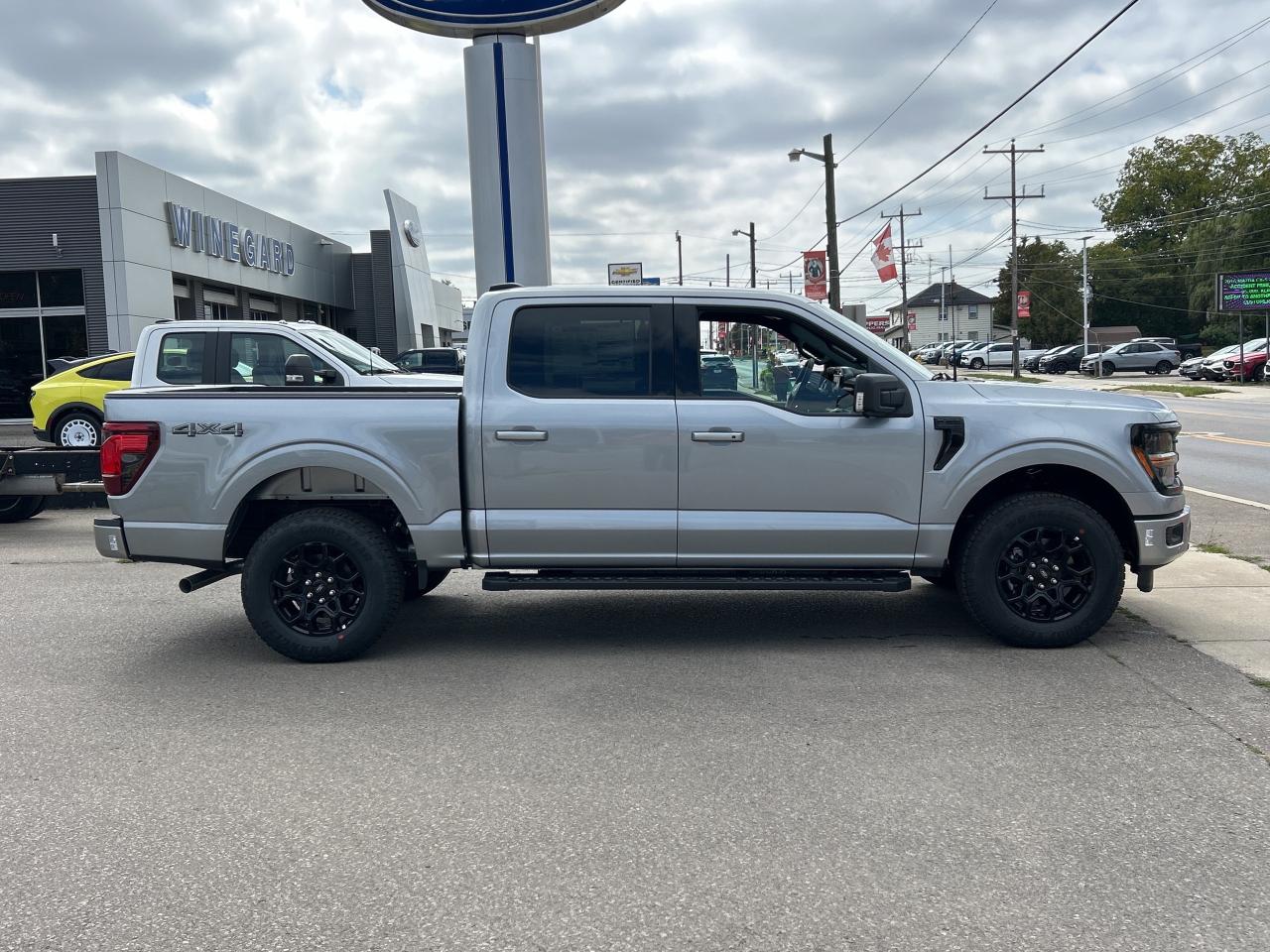 2025 Ford F-150 XLT Photo