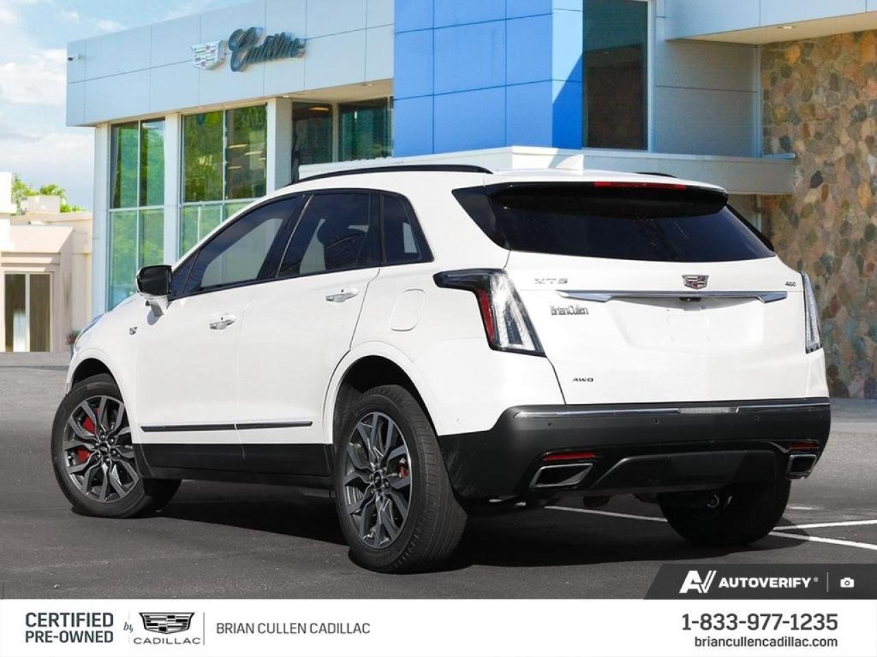 2023 Cadillac XT5 AWD Sport AWD 4dr Sport Photo3