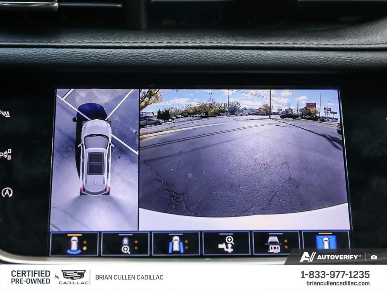 2023 Cadillac XT5 AWD Sport AWD 4dr Sport Photo