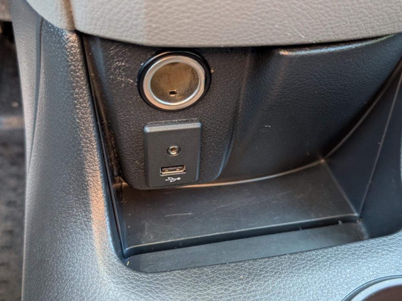 2019 Nissan NV200 S  **CAM - BLUETOOTH** Photo