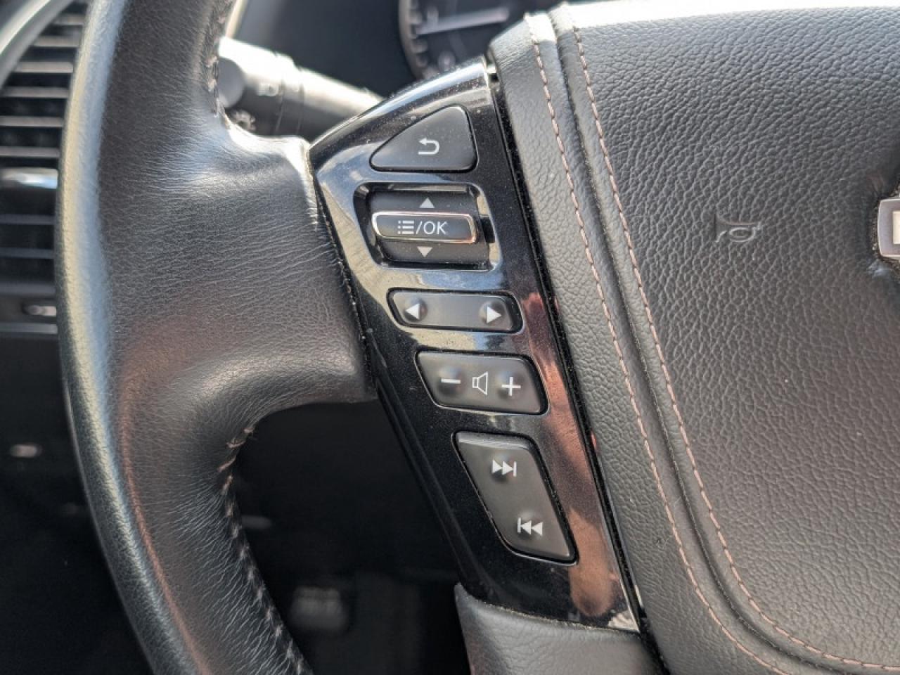 2023 Nissan Armada Platinum  **CAPTAIN CHAIRS** Photo