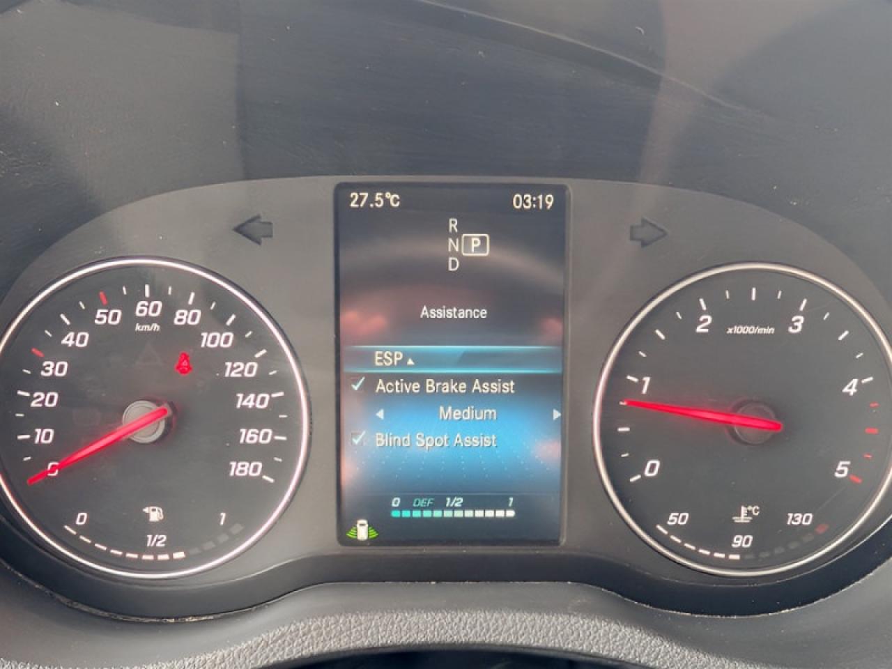 2024 Mercedes-Benz Sprinter Crew Van Cargo 170 WB  **LOW KMS** Photo