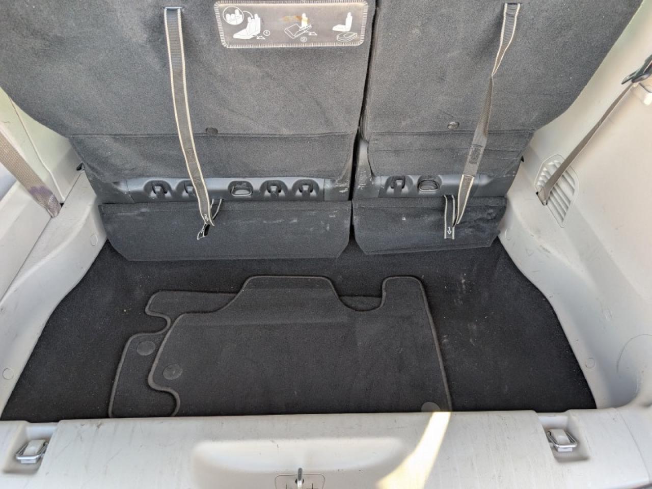2021 Chrysler Pacifica Touring  *AWD SAFETY-TECH* Photo