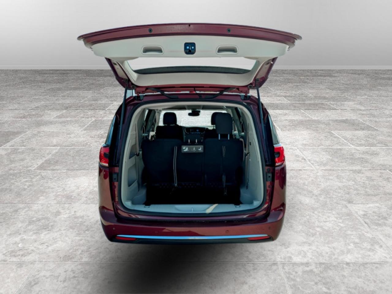 2021 Chrysler Pacifica Touring  *AWD SAFETY-TECH* Photo