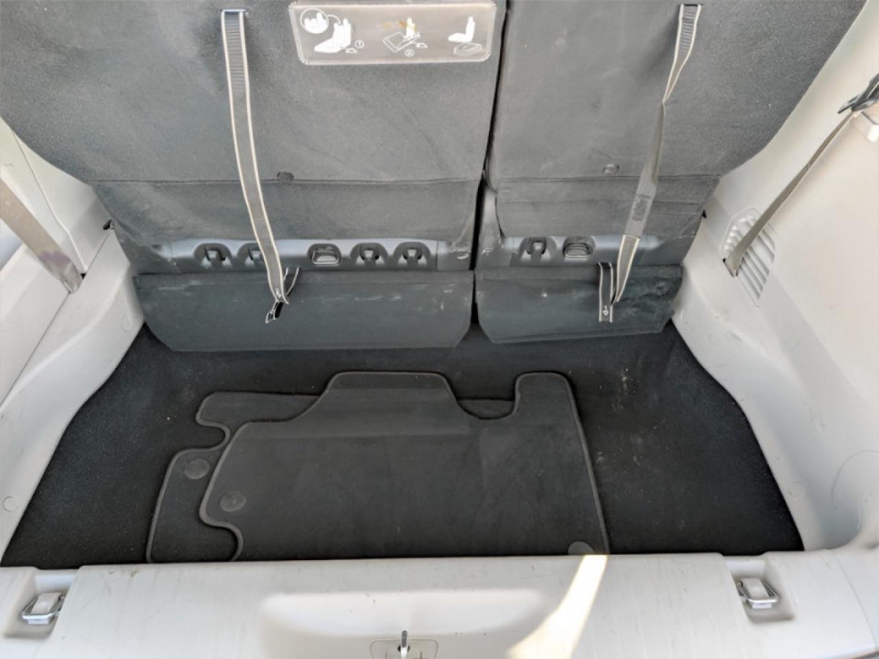 2021 Chrysler Pacifica Touring  *AWD SAFETY-TECH* Photo