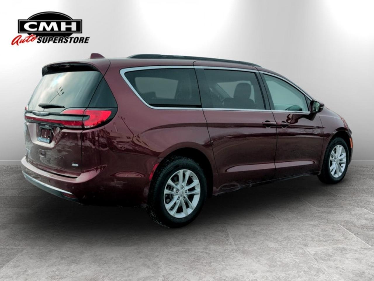 2021 Chrysler Pacifica Touring  *AWD SAFETY-TECH* Photo4