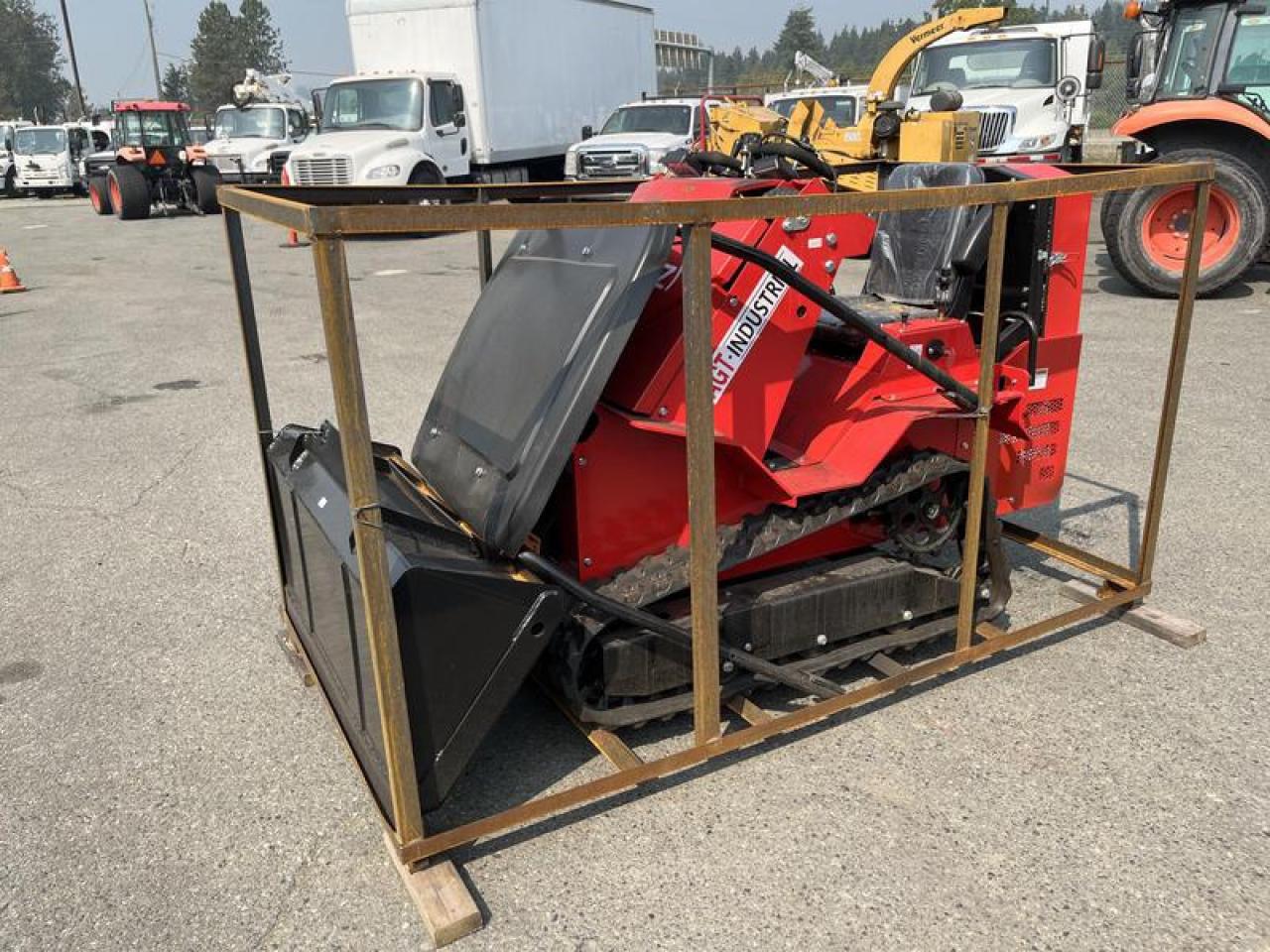 Used 2025 AGT Industrial SDA-140T(Z) Mini Track Front  end Loader Skid Steer  (New) for sale in Burnaby, BC