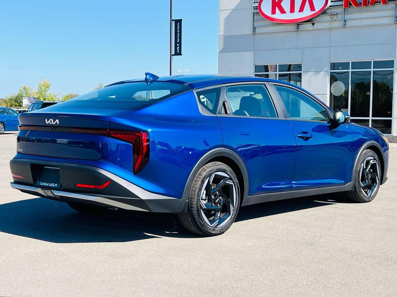 2025 Kia K4 EX Photo