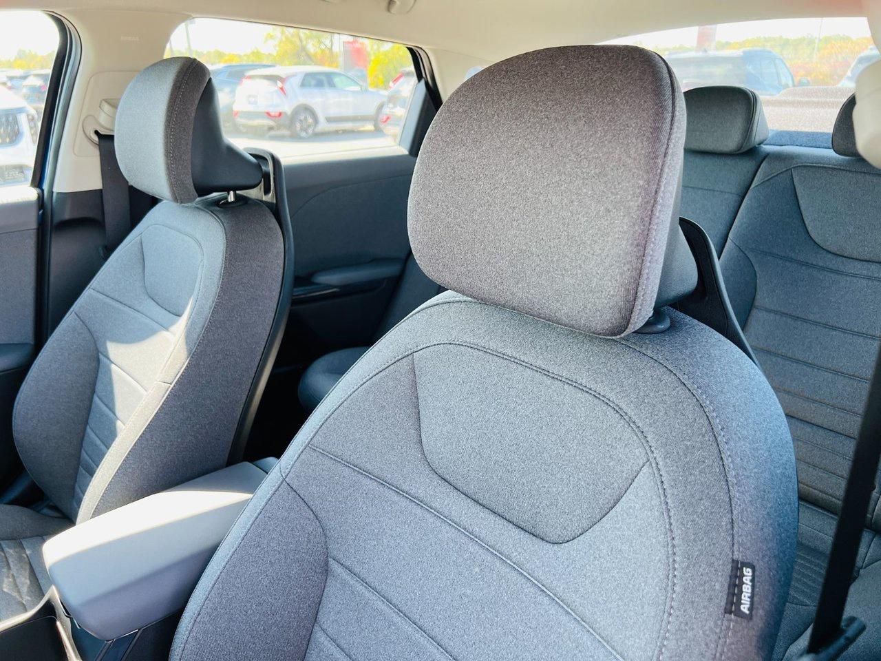 2025 Kia K4 EX Photo