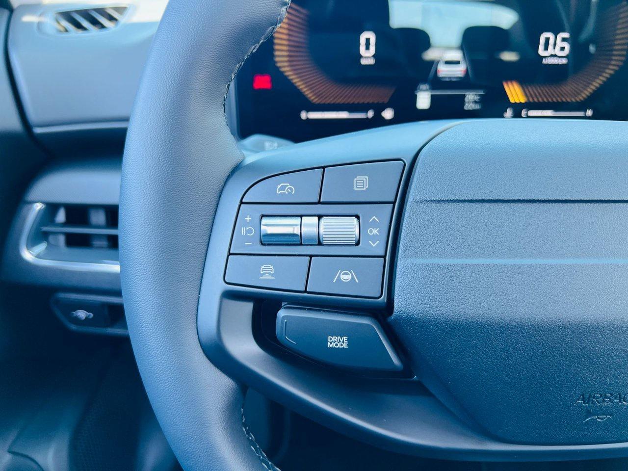 2025 Kia K4 EX Photo