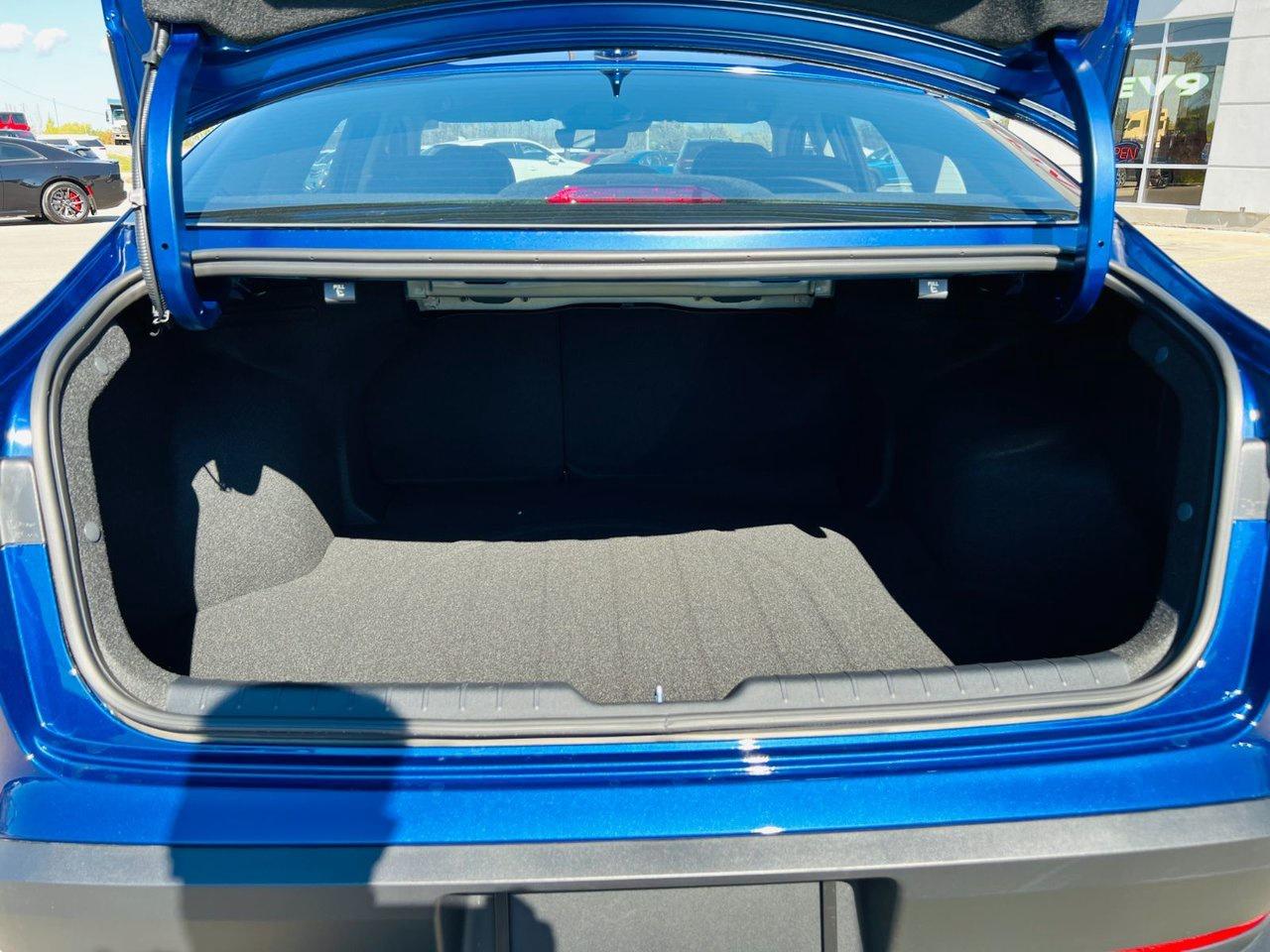 2025 Kia K4 EX Photo