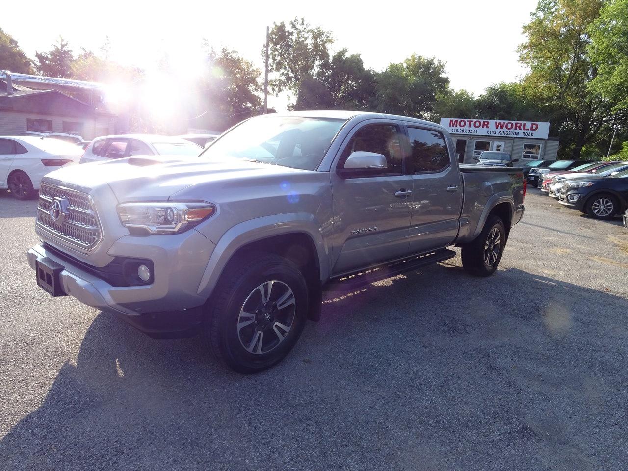 2016 Toyota Tacoma SR5 - Photo #2