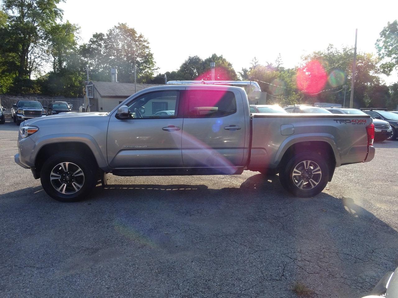 2016 Toyota Tacoma 