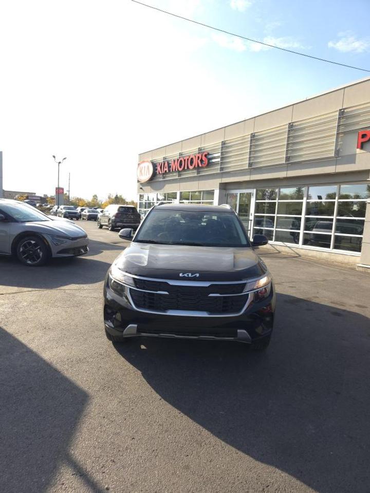 2025 Kia Seltos LX FWD Photo