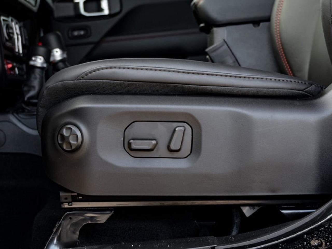 2026 Jeep Wrangler Rubicon X Photo