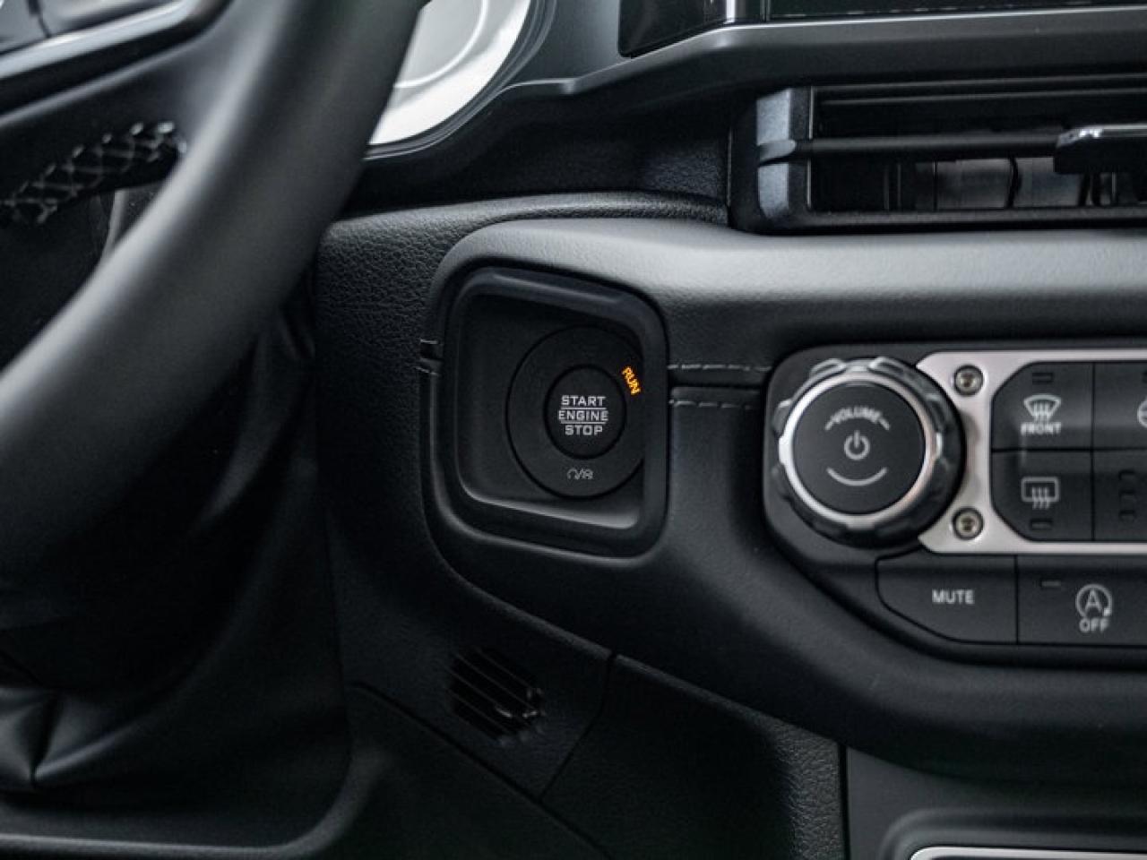 2026 Jeep Wrangler Rubicon X Photo