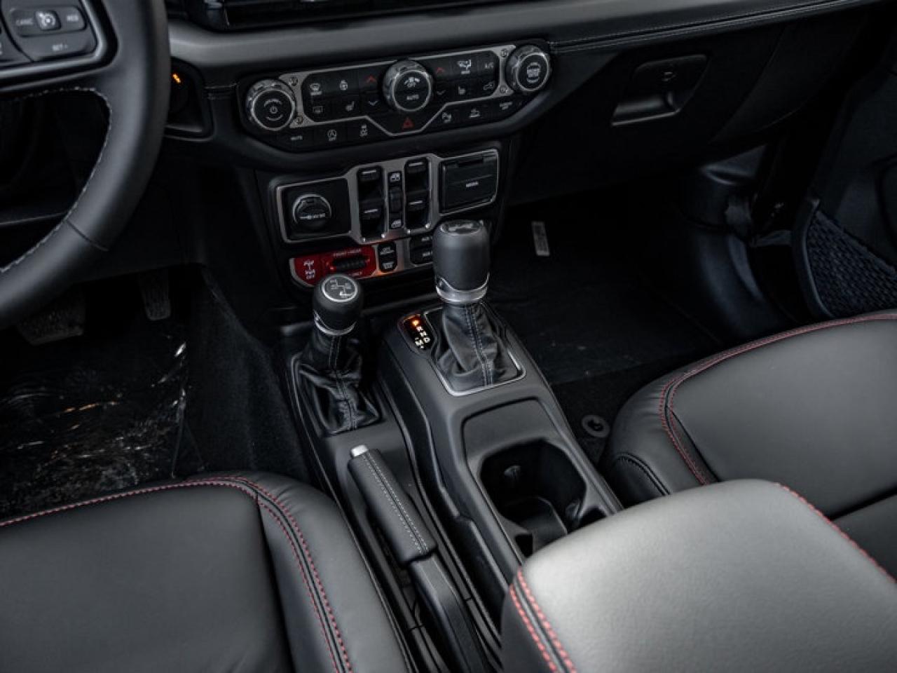 2026 Jeep Wrangler Rubicon X Photo