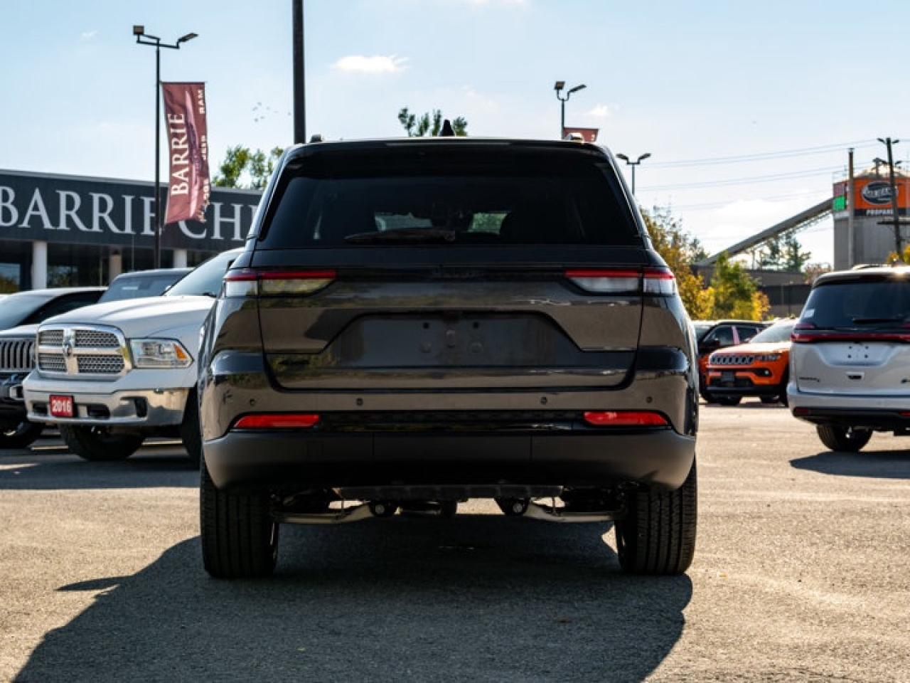 2025 Jeep Grand Cherokee Altitude Photo