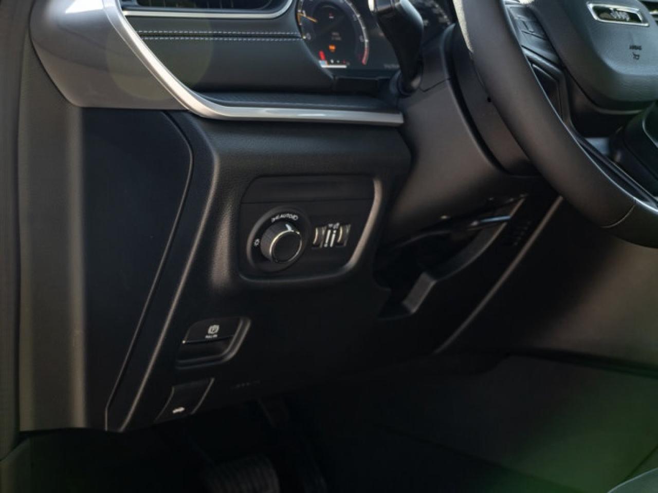 2025 Jeep Grand Cherokee Altitude Photo