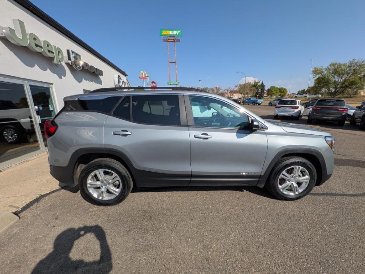 2024 GMC Terrain SLE Photo