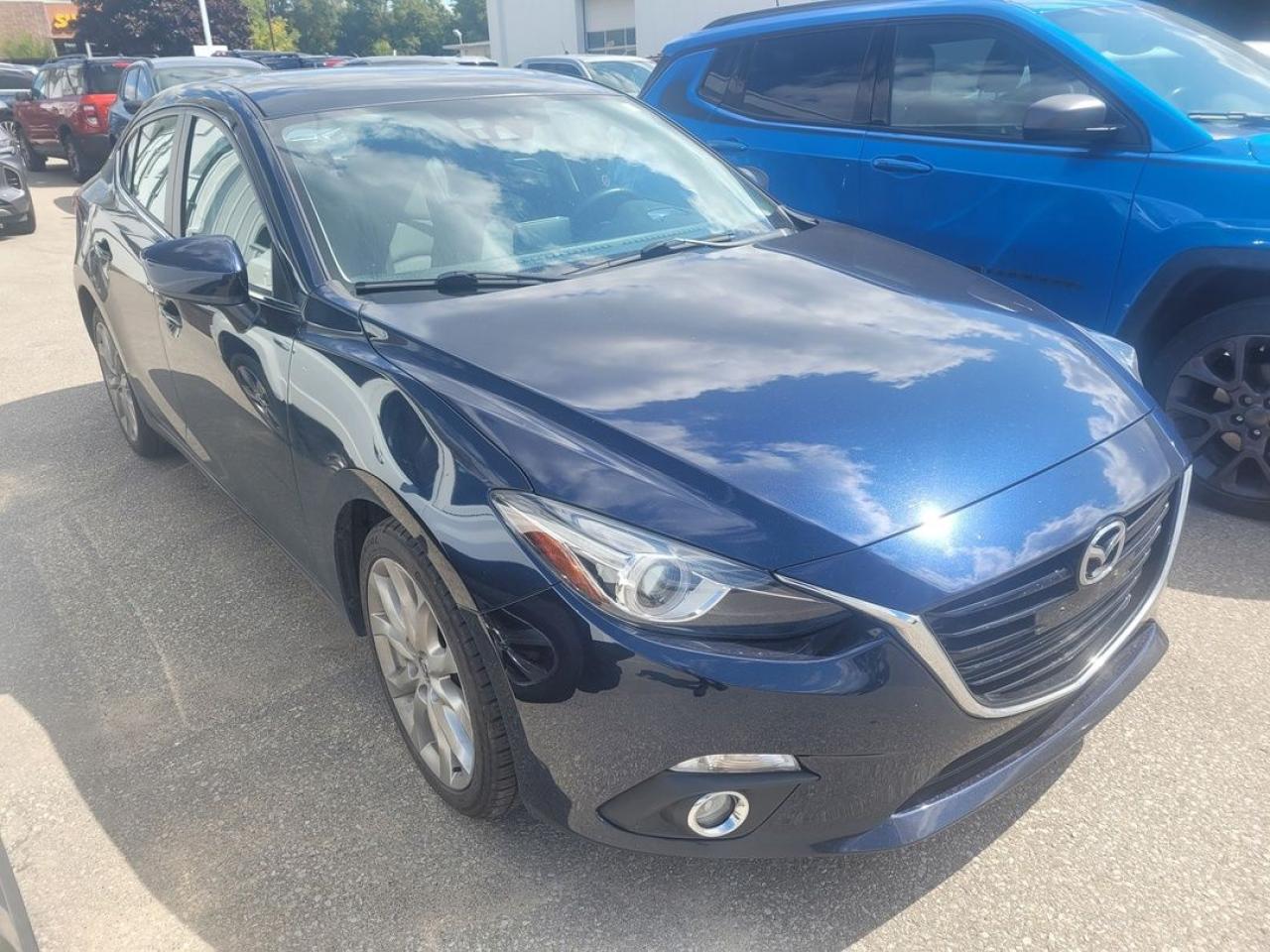 2014 Mazda MAZDA3 GT Photo4