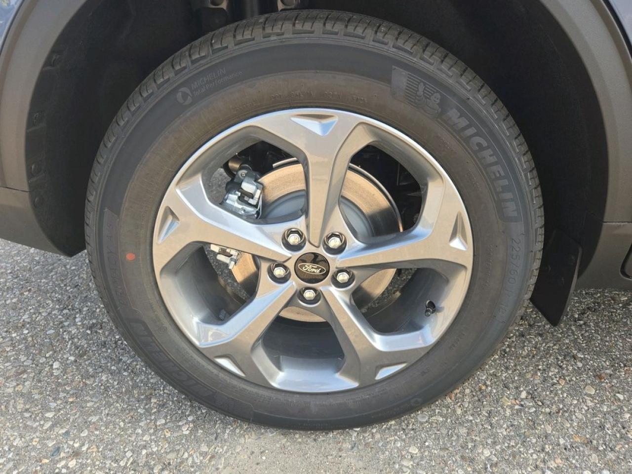 2025 Ford Escape ST-Line Photo4