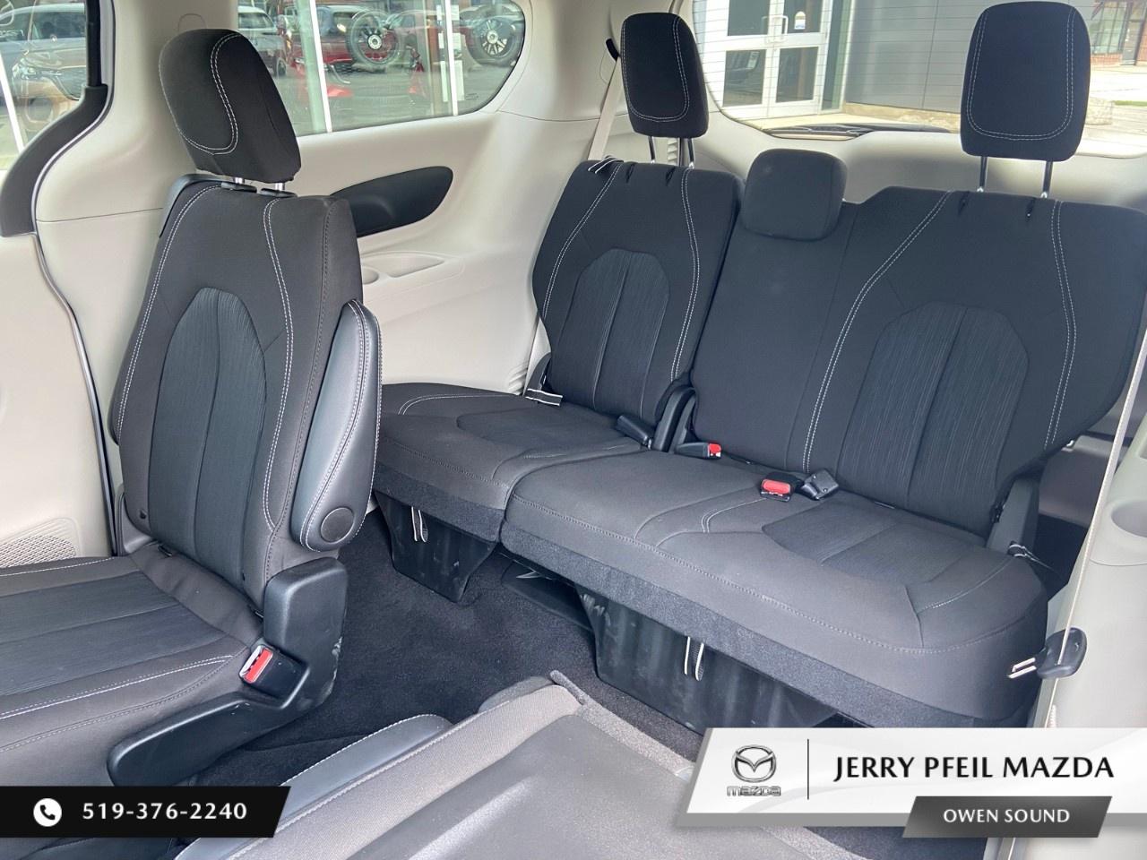 2024 Dodge Grand Caravan SXT 2WD Photo