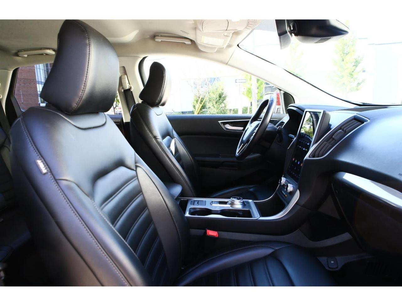 2023 Ford Edge SEL - AWD - Navigation - Leather Seats - Apple Car Play - Dual Zone Climate - Adaptive Cruise Photo