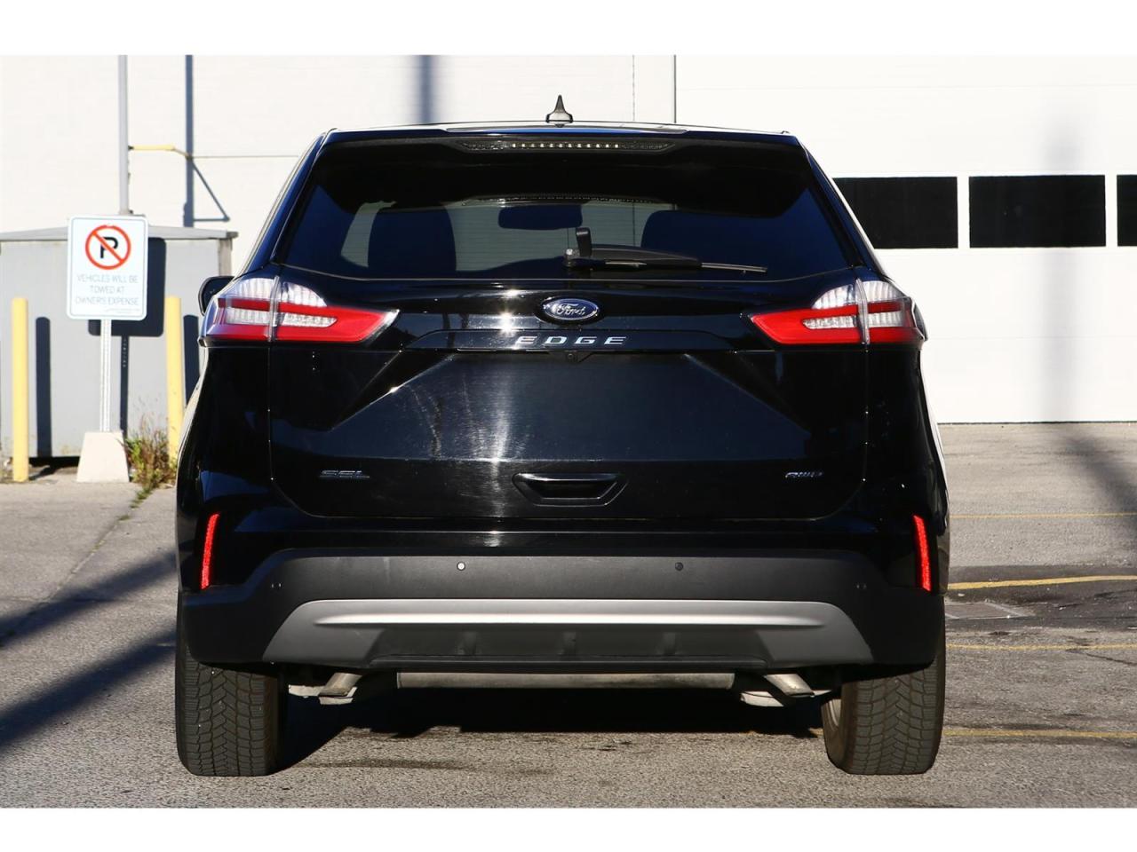 2023 Ford Edge SEL - AWD - Navigation - Leather Seats - Apple Car Play - Dual Zone Climate - Adaptive Cruise Photo