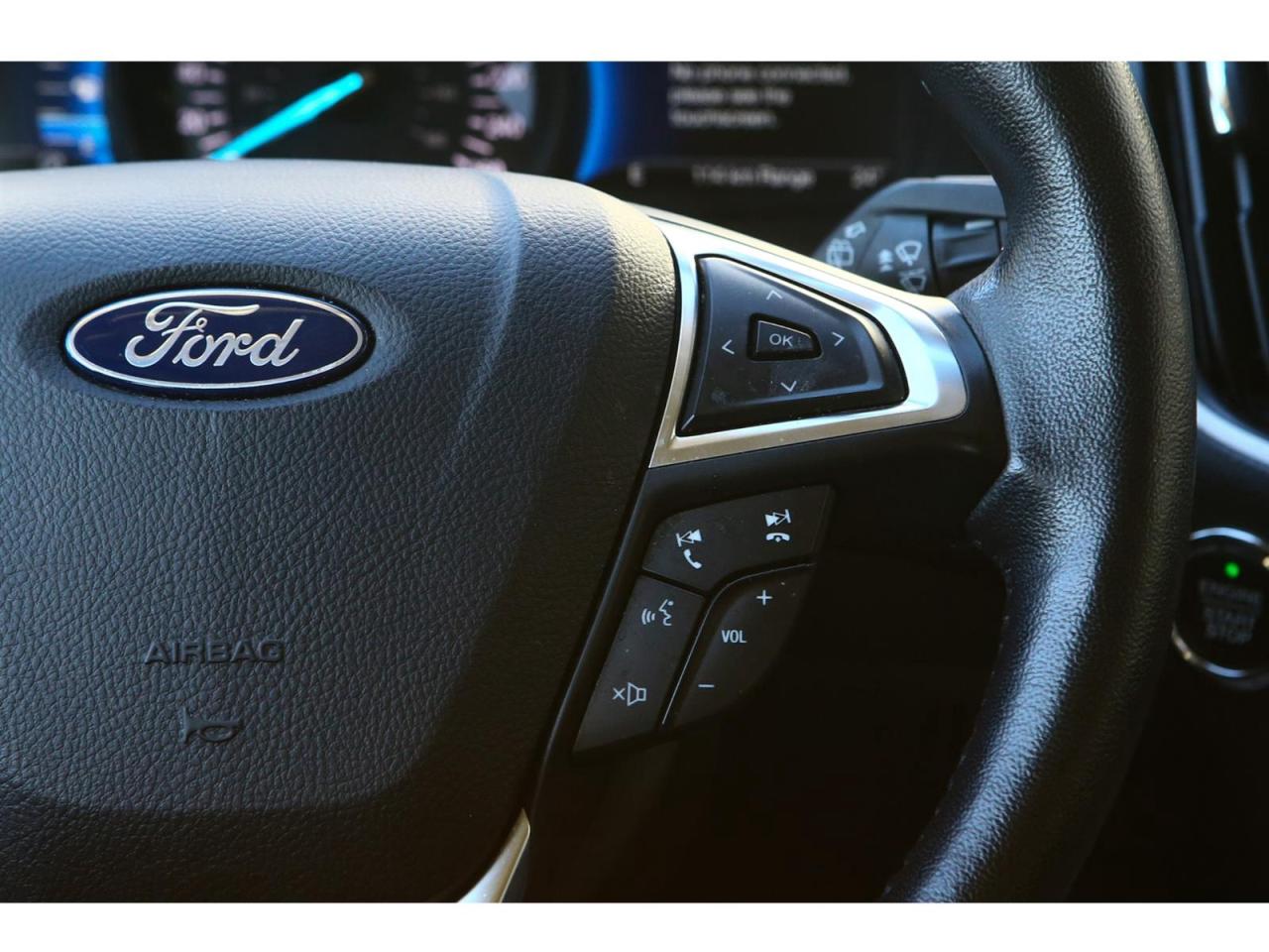 2023 Ford Edge SEL - AWD - Navigation - Leather Seats - Apple Car Play - Dual Zone Climate - Adaptive Cruise Photo